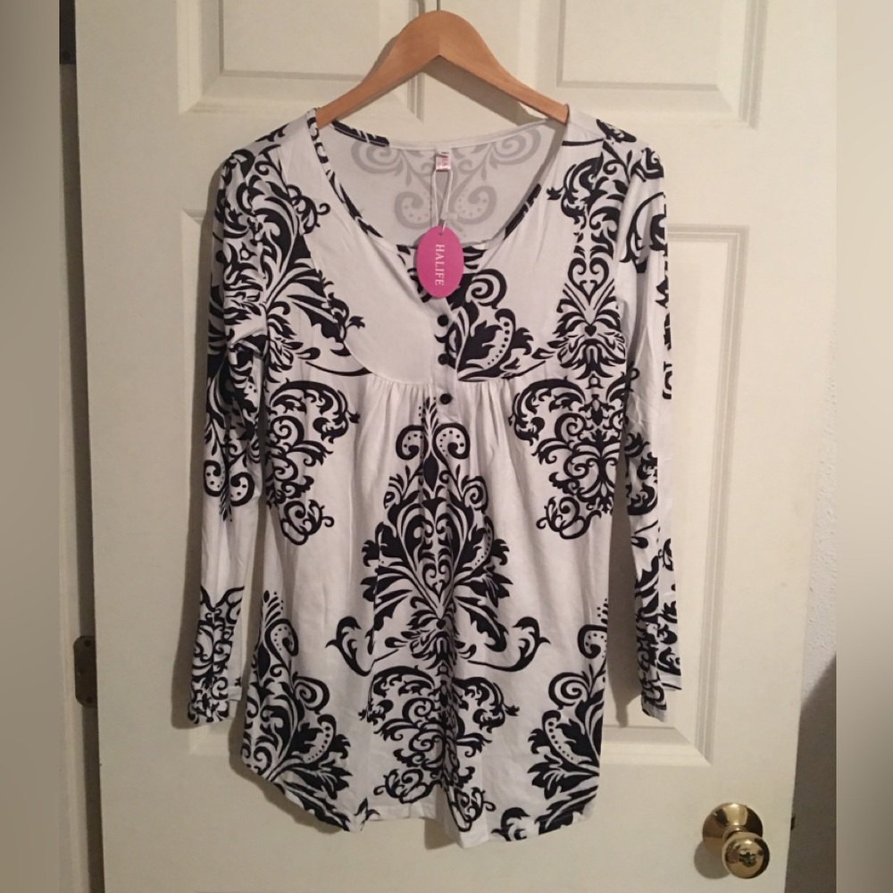 Halife Black and White Long Sleeve Shirt. Size M. NWT.